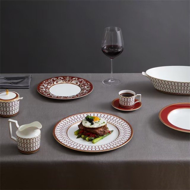 Тарелка 20 см, Renaissance Red, Wedgwood, фарфор