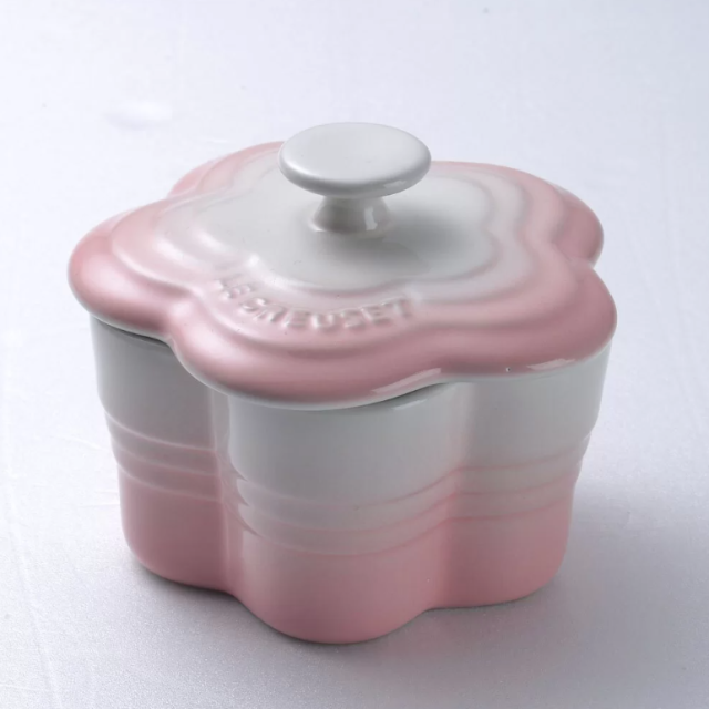 Рамекин «Цветок» 200 мл с крышкой Розовый шифон, Le Creuset, 91016700231000, Керамика