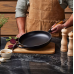 Сковорода с деревянной ручкой 26 см Signature, Чёрный, LE CREUSET, 20258260000422, чугун