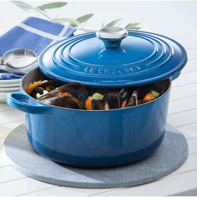 Кастрюля круглая 24 см Марсель, стальная ручка, Le Creuset, 21177242002430, Чугун